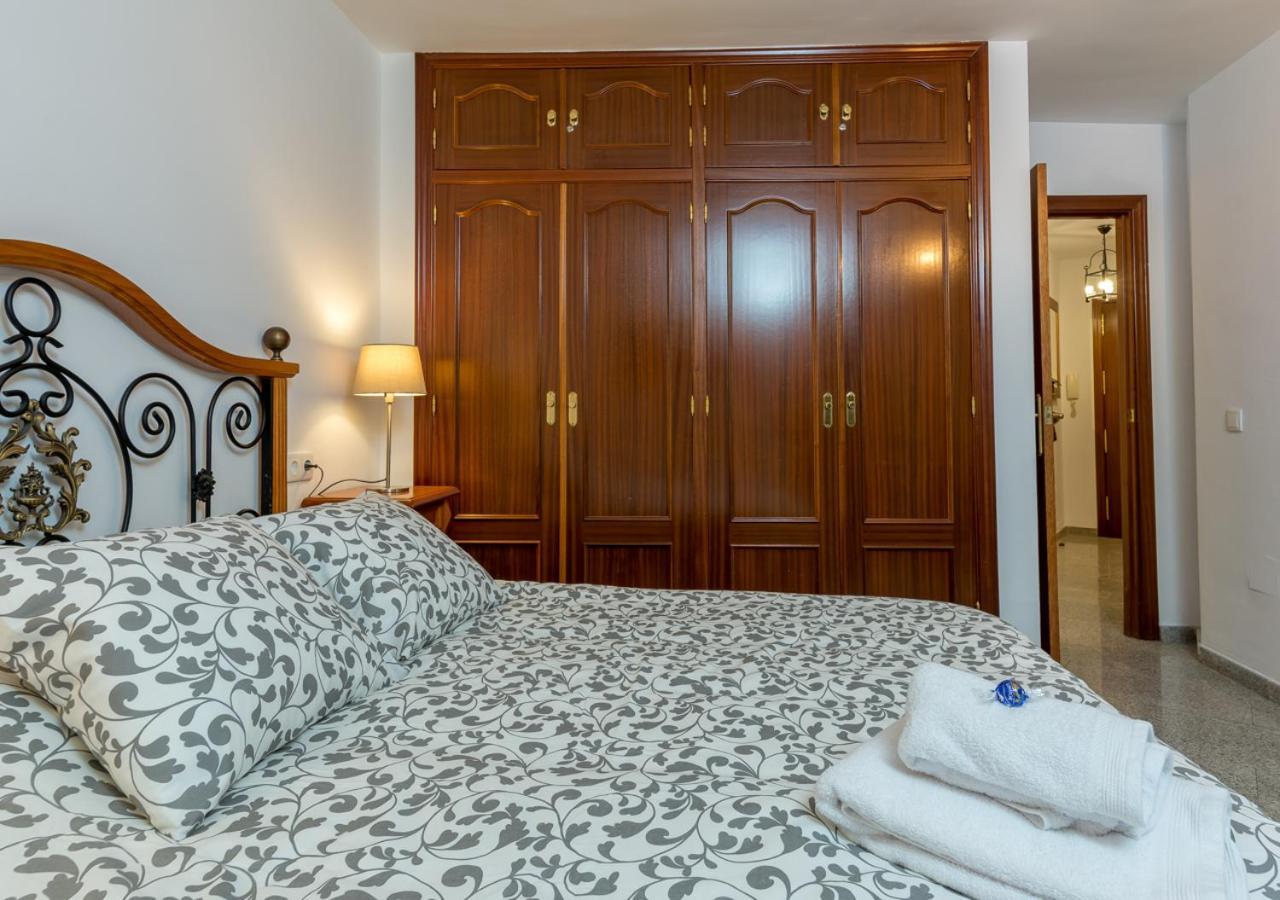 SF Carihuela Luxury Suite Torremolinos Bagian luar foto