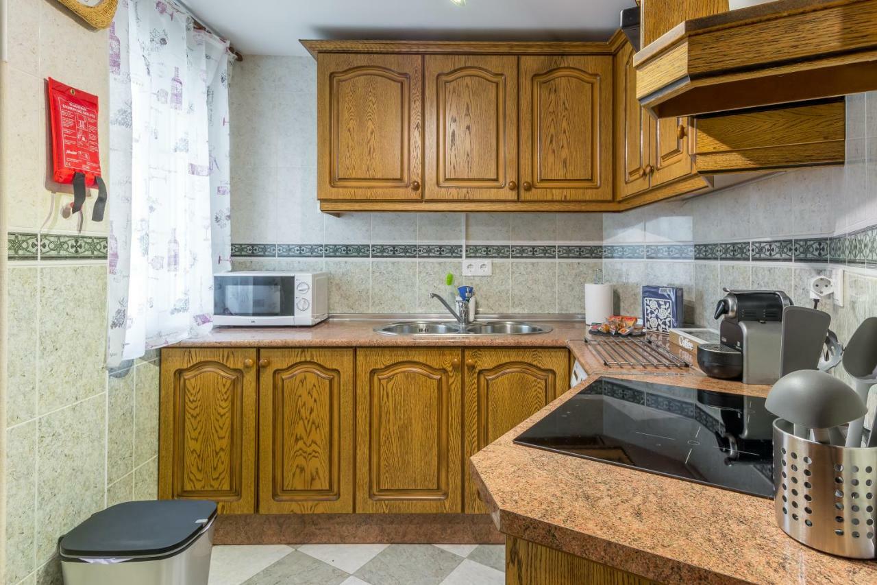 SF Carihuela Luxury Suite Torremolinos Bagian luar foto