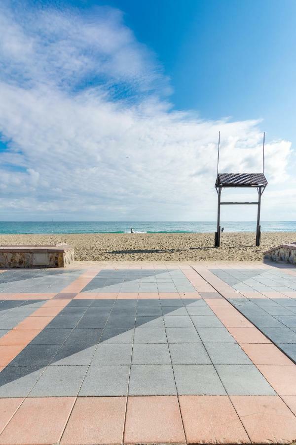 SF Carihuela Luxury Suite Torremolinos Bagian luar foto